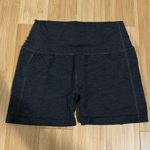 Alphalete Black Marl Seamless Revival Shorts sz M